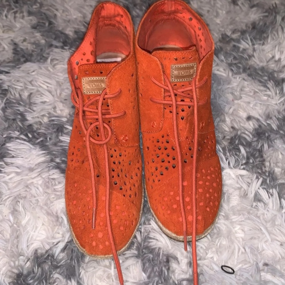 Orange wedges